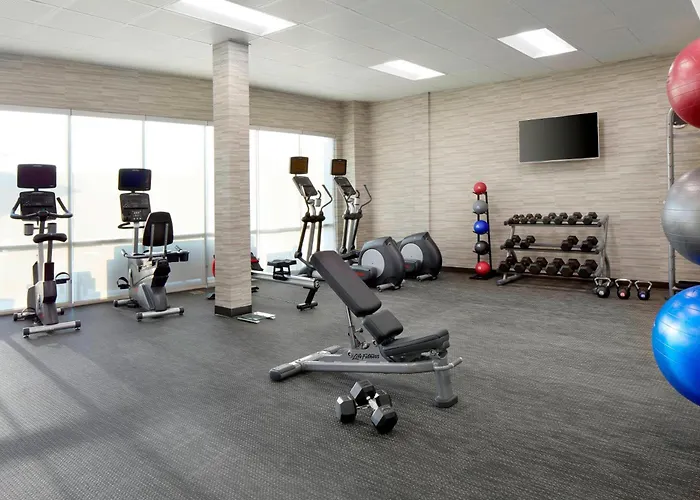 Courtyard By Marriott Houston Intercontinental Airport
