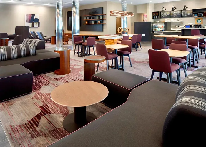 Courtyard By Marriott Houston Intercontinental Airport